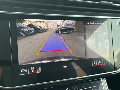 Used 2025 Audi Q7 3.0T Premium Plus w/ Premium Plus Package image 21