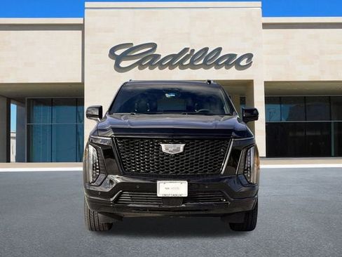 Certified 2026 Cadillac Escalade Platinum Sport w/ LPO, ONYX Package image 10