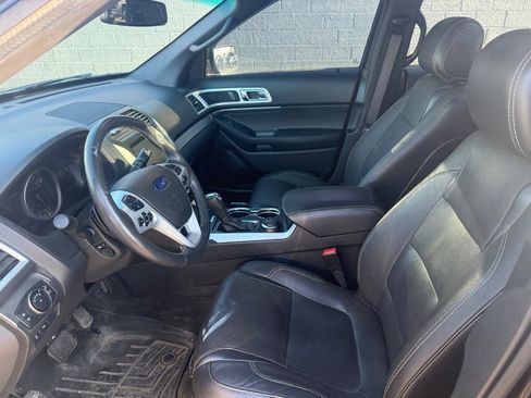Used 2015 Ford Explorer Sport w/ Equipment Group 401A image 12