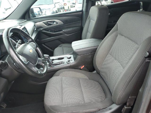 Used 2023 Chevrolet Traverse LT FWD image 17