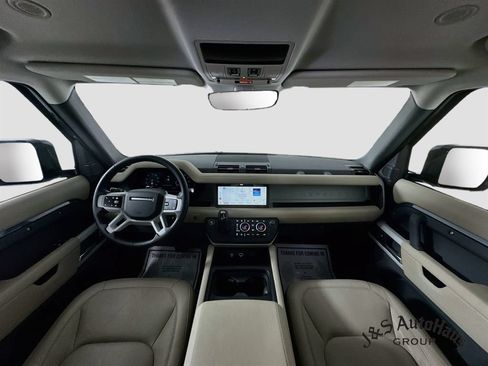 Used 2024 Land Rover Defender 110 S AWD/4WD image 29