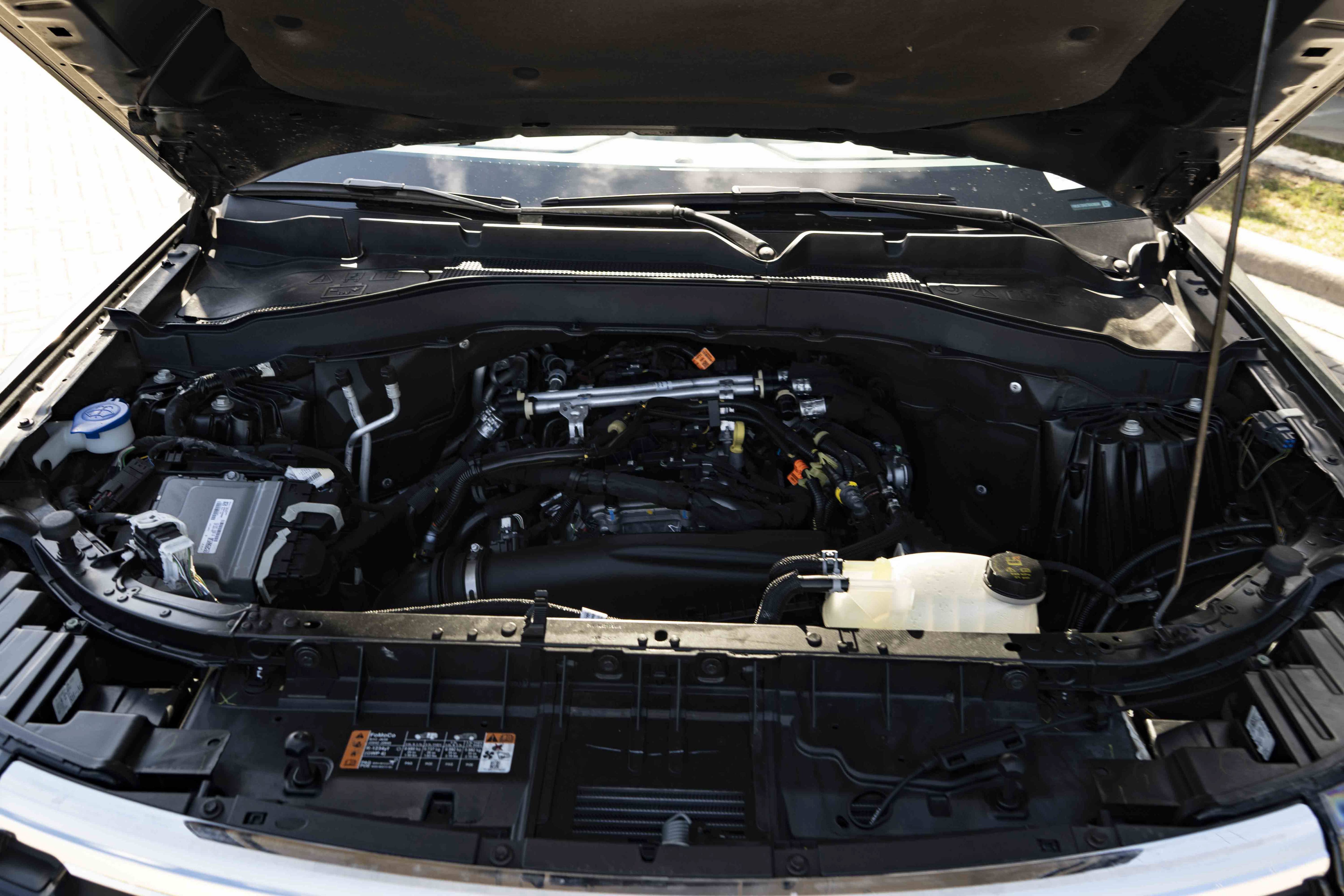 Used 2026 Ford Explorer Active RWD image 40