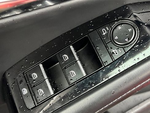 Certified 2025 MAZDA CX-30 AWD 2.5 S w/ Preferred Package image 14