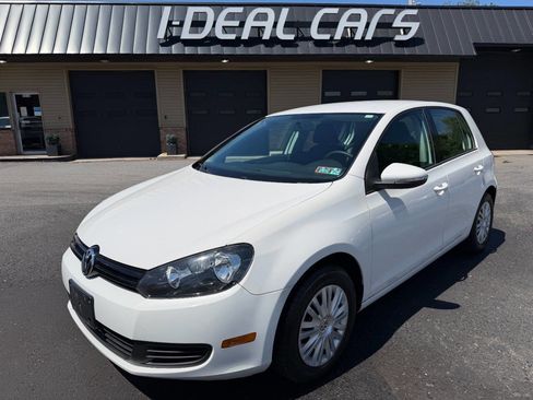 Used 2010 Volkswagen Golf 4-Door FWD image 44