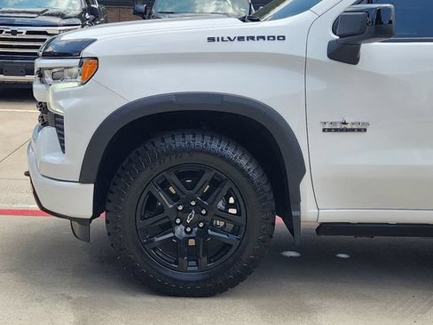 Used 2026 Chevrolet Silverado 1500 RST w/ LPO, Dark Essentials Package RWD image 15