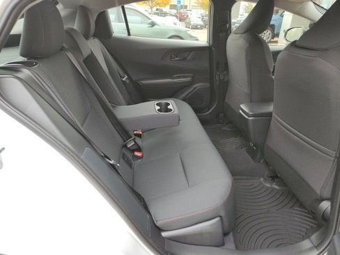 New 2026 Toyota Prius SE image 23