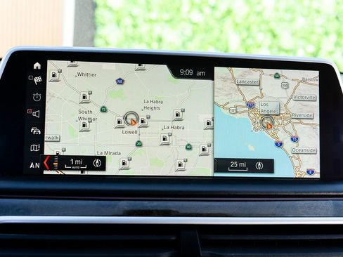 Used 2019 BMW 750i w/ Executive Package image 41