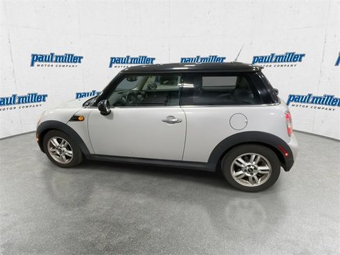Used 2013 MINI Cooper Hardtop image 7