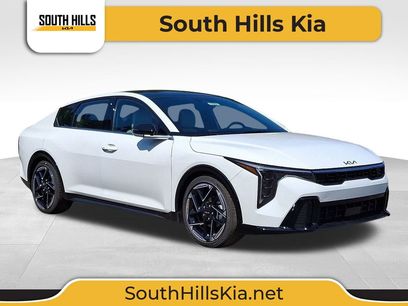 New 2025 Kia K4 GT-Line w/ GT-Line Premium Package