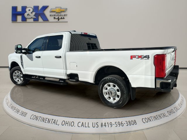 Used 2024 Ford F250 XLT w/ FX4 Off-Road Package AWD/4WD image 4