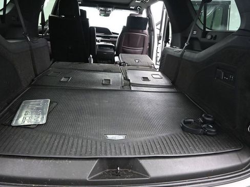 Used 2023 Cadillac Escalade ESV Sport Platinum w/ LPO, ONYX Package image 10