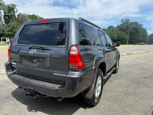 Used 2006 Toyota 4Runner Sport RWD image 5