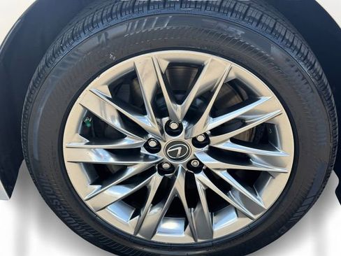 Used 2018 Lexus LS 500 AWD w/ Interior Upgrade Package image 12