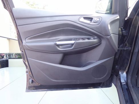 Used 2015 Ford Escape Titanium image 20