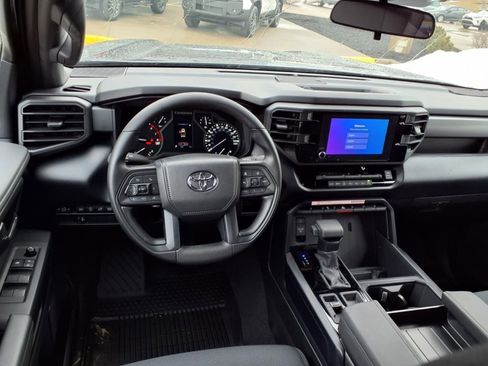 New 2025 Toyota Tundra SR image 7