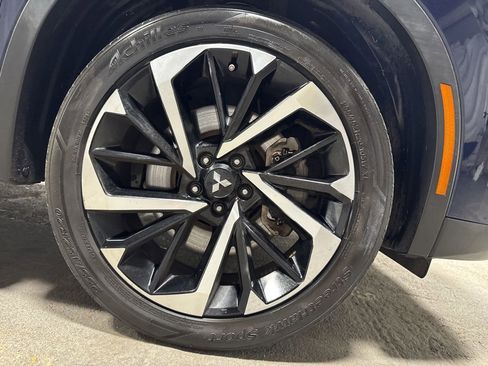 Used 2022 Mitsubishi Outlander SE FWD image 39