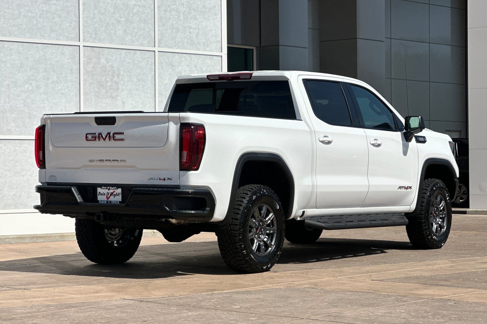 Used 2026 GMC Sierra 1500 AT4X AWD/4WD image 4