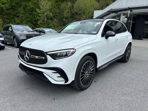 New 2026 Mercedes-Benz GLC 300 4MATIC image 3