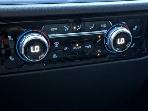 Used 2022 GMC Sierra 1500 Elevation w/ X31 Off-Road Package image 23