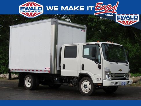 New 2024 Chevrolet Low Cab Forward RWD image 1
