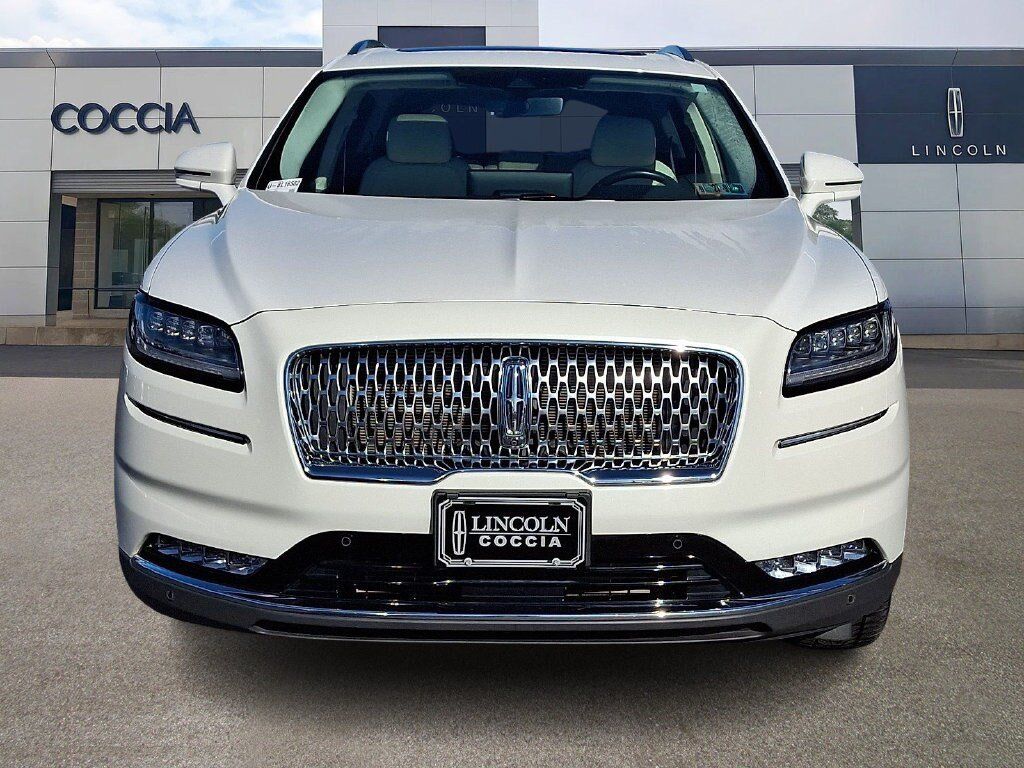 Certified 2023 Lincoln Nautilus Black Label AWD/4WD image 2