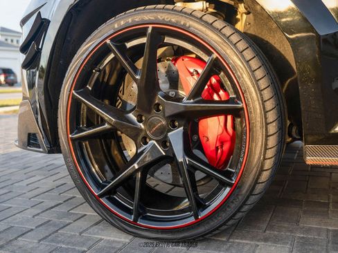 Used 2021 Lamborghini Urus image 35