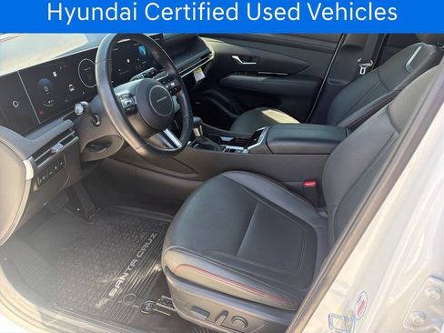 Certified 2025 Hyundai Santa Cruz Limited AWD/4WD image 11