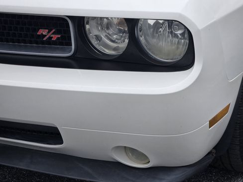 Used 2009 Dodge Challenger R/T RWD image 10