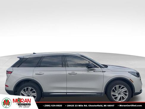 Used 2022 Lincoln Corsair FWD image 4