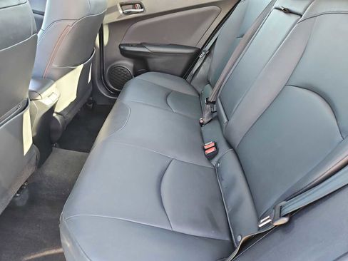Used 2022 Toyota Prius XLE image 20