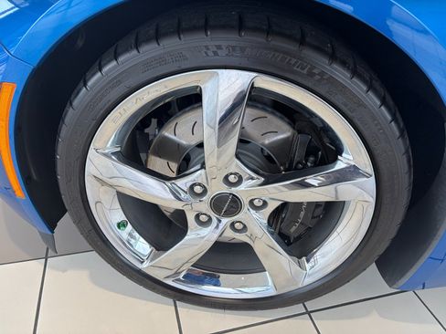 Used 2014 Chevrolet Corvette Z51 3LT w/ 3LT Preferred Equipment Group image 4