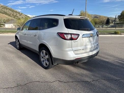 Used 2017 Chevrolet Traverse Premier AWD/4WD image 8