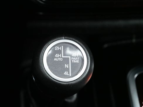 Used 2021 Jeep Wrangler Unlimited Sahara image 31