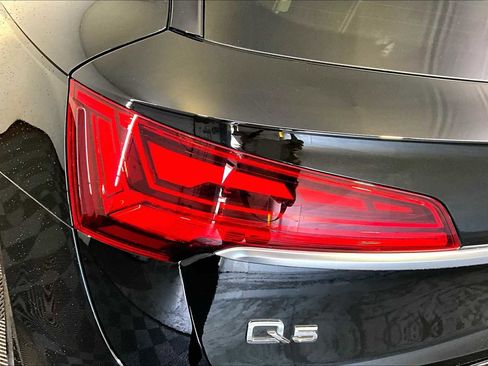 Used 2023 Audi Q5 2.0T Premium Plus w/ Premium Plus Package image 27