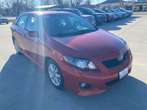 Used 2010 Toyota Corolla image 4