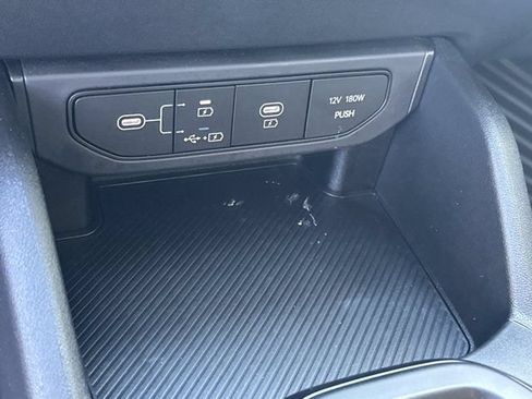 New 2026 Kia K4 FWD image 25
