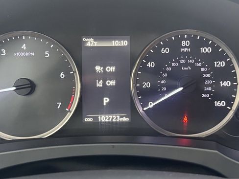 Used 2017 Lexus IS 300 AWD w/ Premium Package image 25