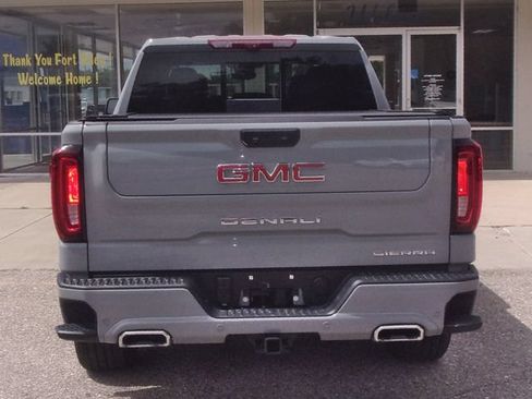 Used 2025 GMC Sierra 1500 Denali AWD/4WD image 6
