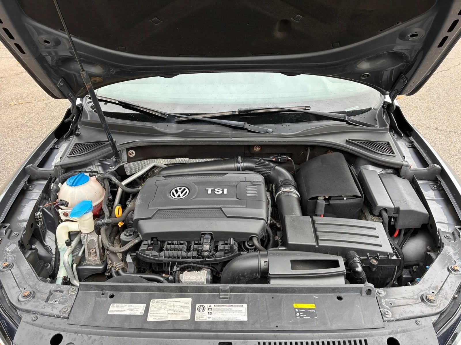 Used 2015 Volkswagen Passat 1.8T Limited Edition FWD image 34