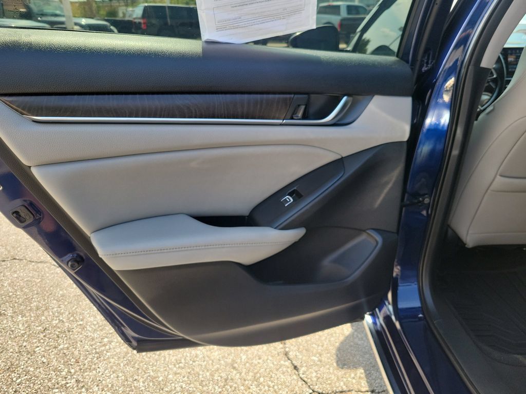 Used 2020 Honda Accord EX-L image 15