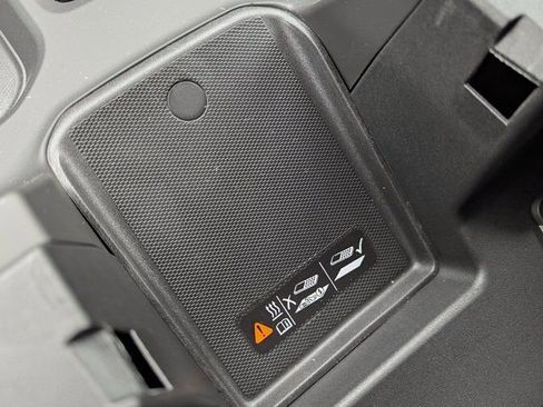 New 2026 GMC Sierra 1500 Elevation image 11