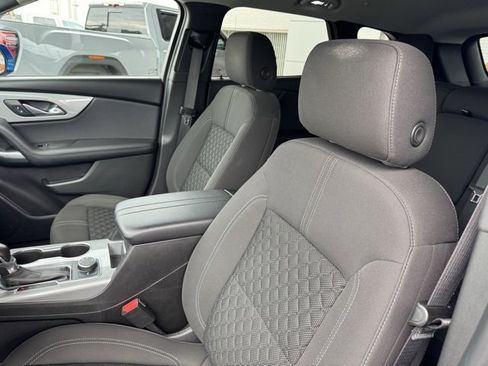 Used 2019 Chevrolet Blazer LT image 34
