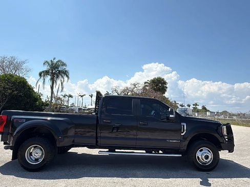 Used 2019 Ford F350 XL w/ STX Appearance Package AWD/4WD image 6
