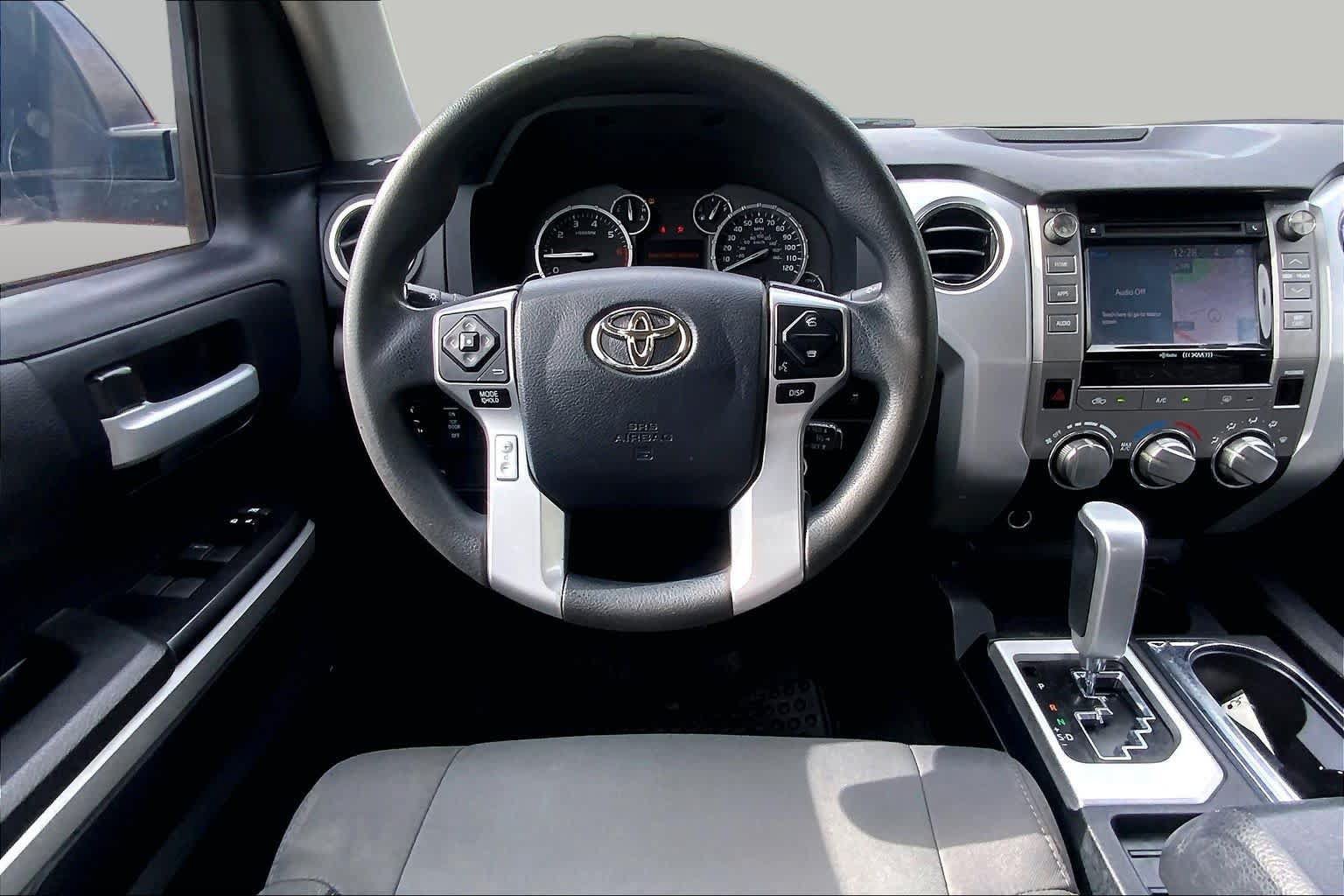 Used 2015 Toyota Tundra SR5 w/ SR5 Upgrade Package RWD image 5
