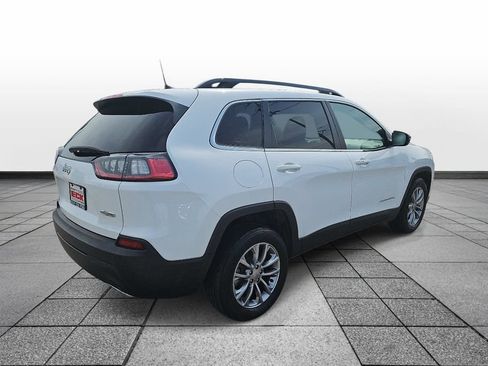 Used 2022 Jeep Cherokee Latitude Lux FWD image 5