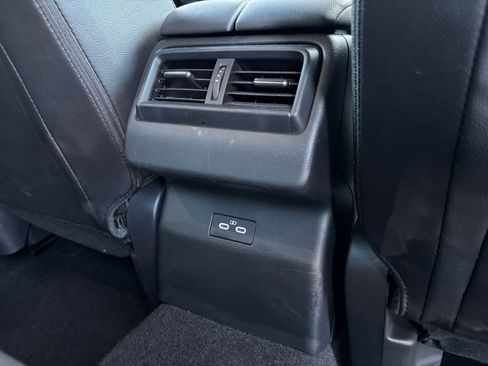 Used 2025 MAZDA CX-50 AWD 2.5 S w/ Premium Package image 24