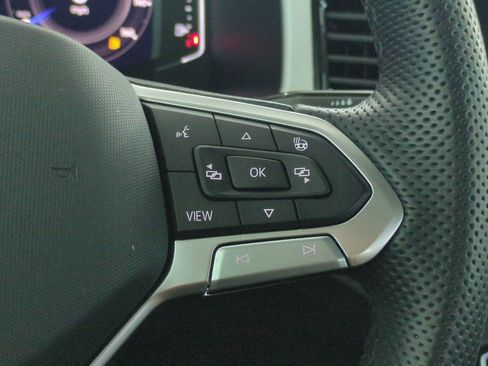 Used 2023 Volkswagen Atlas SEL R-Line AWD/4WD image 38