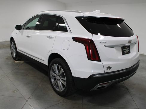 Used 2024 Cadillac XT5 Premium Luxury FWD image 7