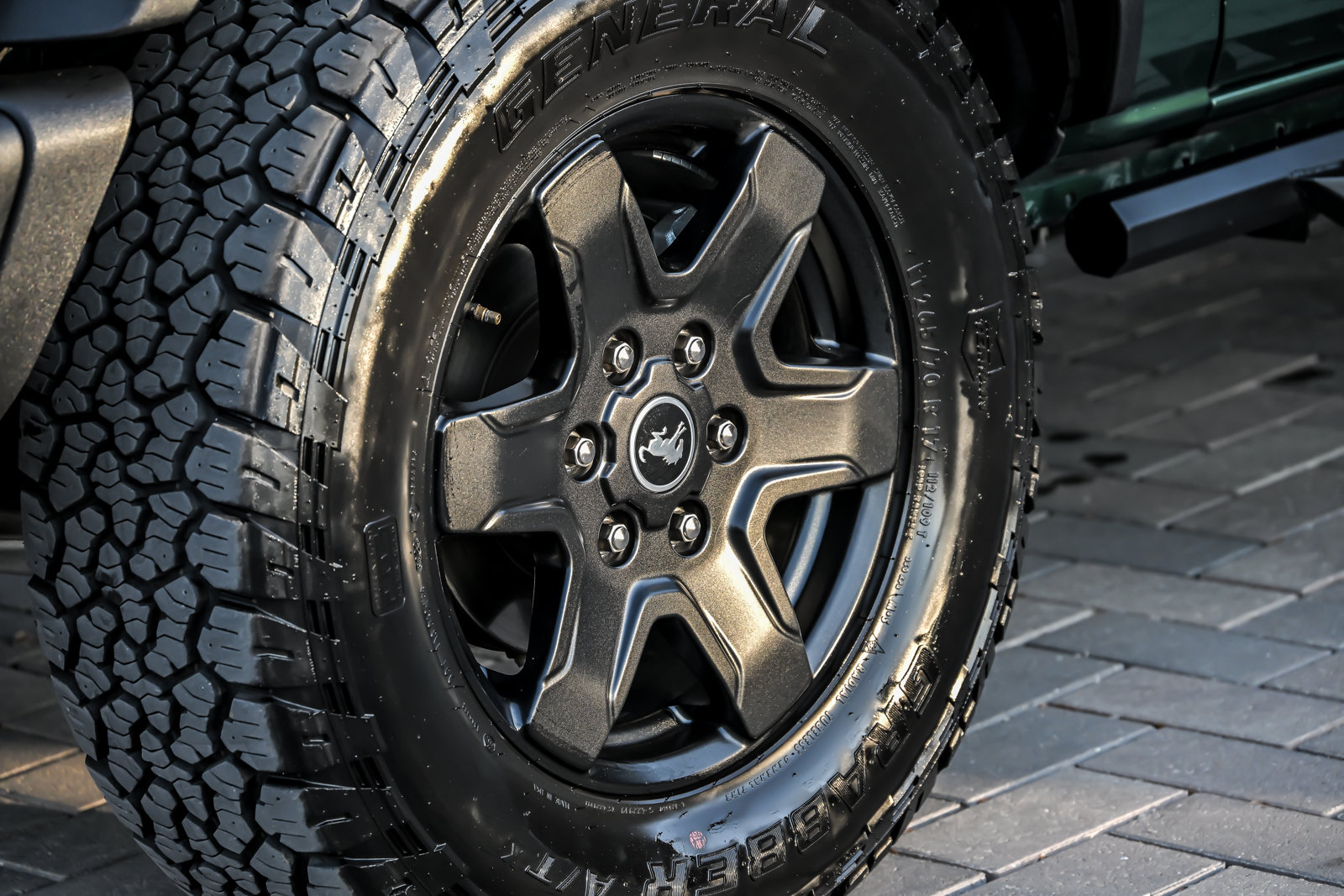 Used 2024 Ford Bronco Black Diamond AWD/4WD image 8