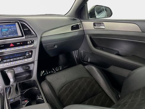 Used 2019 Hyundai Sonata Sport image 25